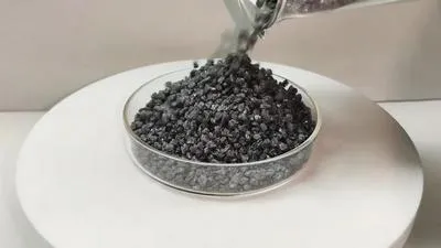 Green silicon carbide product display